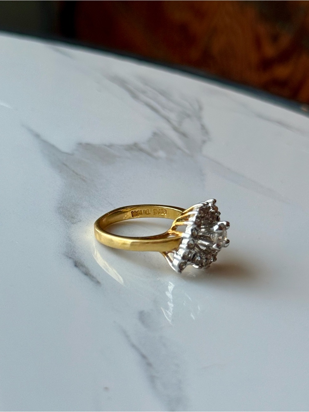 Vintage Gold Tone Swirl Halo CZ Cocktail Ring - Size 6 - Picture 7 of 9